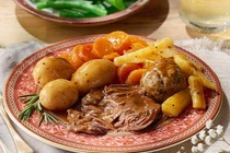 Classic Beef Dinner Microwave Ready Meal
