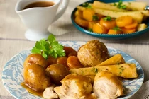Classic Chicken Dinner Ready Meal