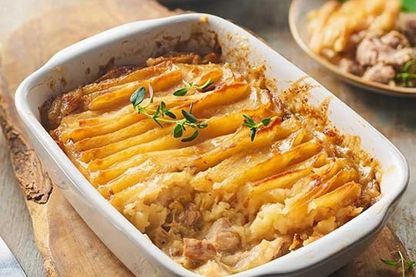 Chicken and Bacon Pie Microwaveable Meal
