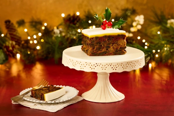 Iced Christmas Cake