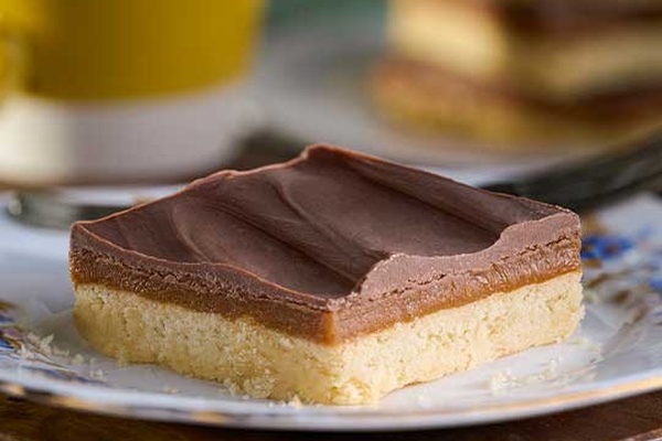 Luxury Millionaires Slice