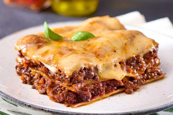 Beef Lasagne Microwaveable Ready Meal